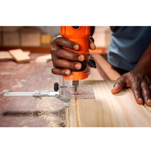 Black Decker Fresadora Mt  530 W 1/4